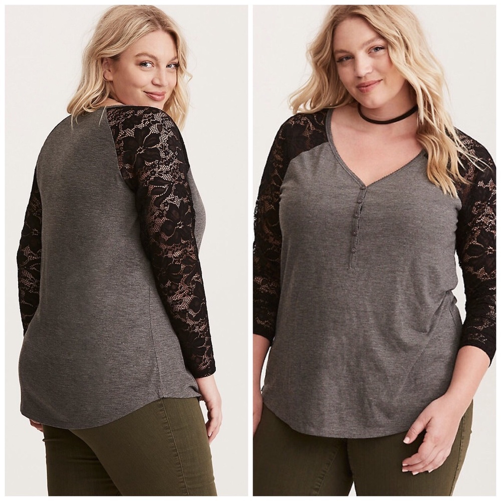 Torrid Sz 0 Lace Sleeve Henley Tee